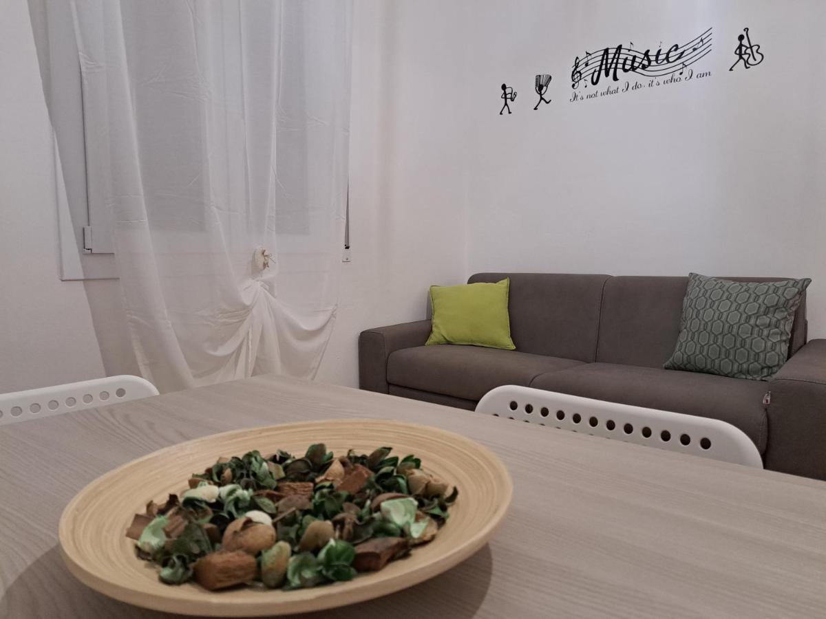 Bolognamania Apartments-Pop Bagian luar foto